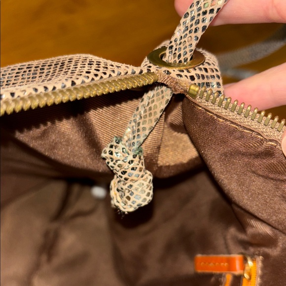 HOBO Leather Snakeskin Embossed Crossbody Gold Hardware EUC Bohemian Gorgeous 🖤 - Picture 7 of 17